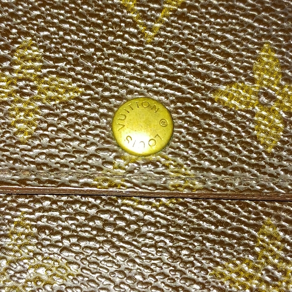 Vintage Louis Vuitton Wallet - Picture 3 of 15